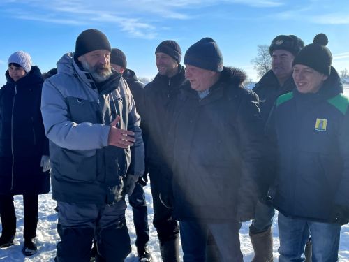 Глава Спасского района Фаргат Мухаметов принял участие в экологической акции "Рыбе - быть!"