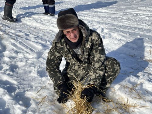 Глава Спасского района Фаргат Мухаметов принял участие в экологической акции "Рыбе - быть!"