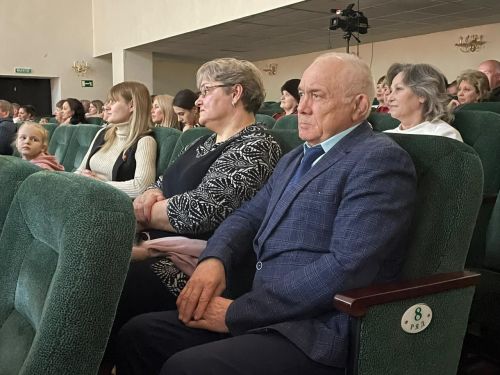 В Болгаре прошёл благотворительный концерт в поддержку военнослужащих, отправившихся на СВО из Спасского района.