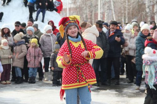 В Болгаре голосование на выборах Президента РФ совпало с празднованием Масленицы