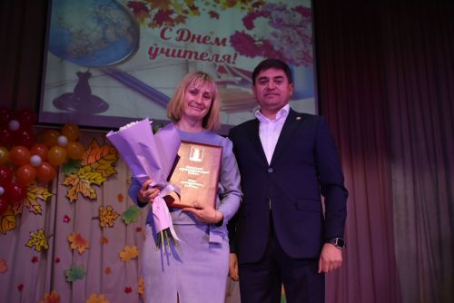 В Болгаре чествовали учителей (2025)