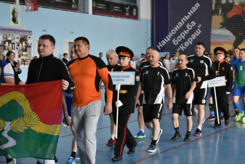 В Болгаре открылись состязания по мини-футболу