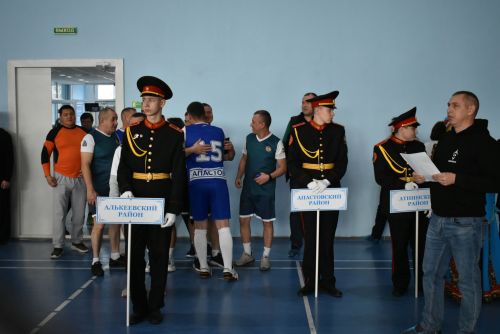 В Болгаре открылись состязания по мини-футболу