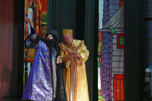 В РДК Болгара состоялась премьера мюзикла «Крылолёт»