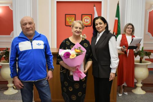 В Болгаре чествовали юбиляров семейной жизни