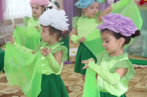 Воспитанники детского сада «Солнышко» поставили спектакль на татарском языке