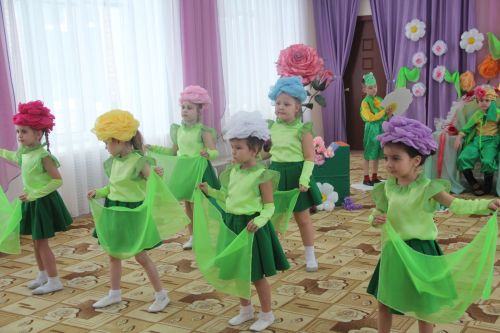 Воспитанники детского сада «Солнышко» поставили спектакль на татарском языке