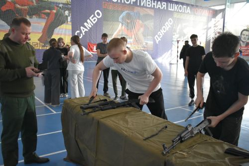 В Болгаре прошёл муниципальный этап военно - патриотической игры «Зарница 2.0»