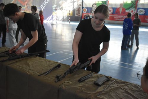 В Болгаре прошёл муниципальный этап военно - патриотической игры «Зарница 2.0»