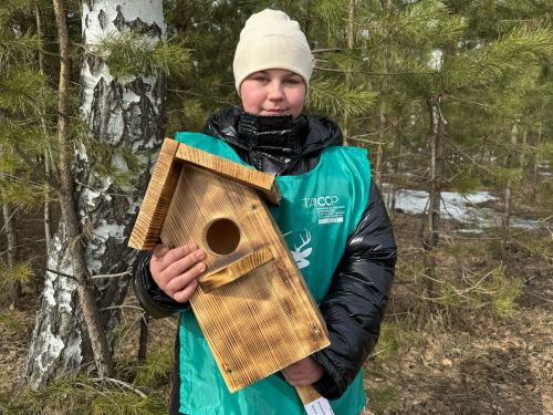 В Болгаре прошла акция "Не оставим без дворца ни пичужки, ни скворца"