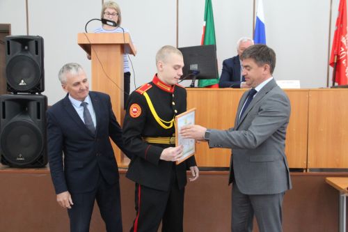 Чествование призёров республиканских предметных олимпиад и их наставников