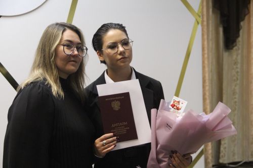 Студенты Спасского техникума получили дипломы об окончании учебного заведения