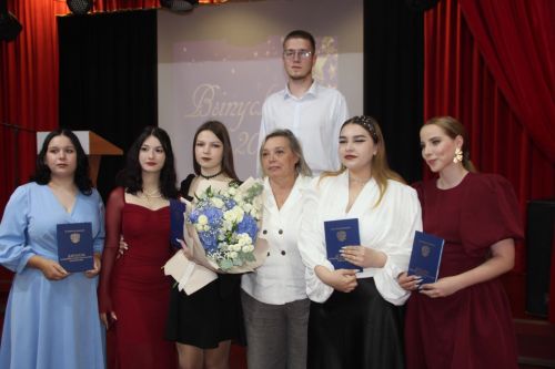 Студенты Спасского техникума получили дипломы об окончании учебного заведения