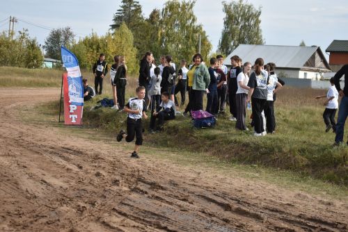 В Спасском районе прошел большой спортивный праздник — Кросс Татарстана-2025