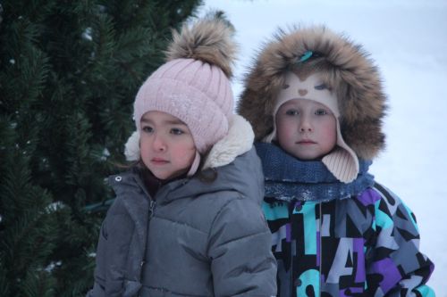 Новогоднее представление состоялось около Центральной библиотеки Болгара