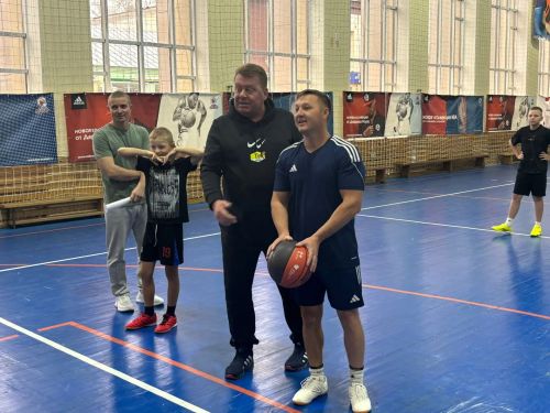 В Болгаре прошли соревнования, посвящённые Дню отца