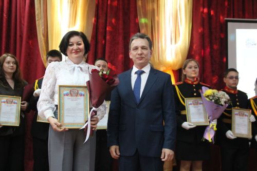 В Болгаре наградили победителей олимпиад – 2026