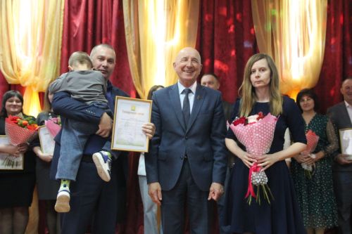 В Болгаре наградили победителей олимпиад – 2026