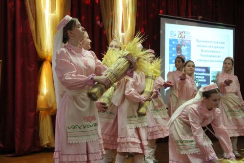 В Болгаре наградили победителей олимпиад – 2026