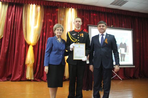 В Болгаре наградили победителей олимпиад – 2026