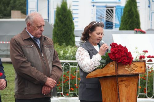 В селе Никольское состоялось открытие фестиваля поисковой и военно-патриотической песни "Река Бездна-2026"
