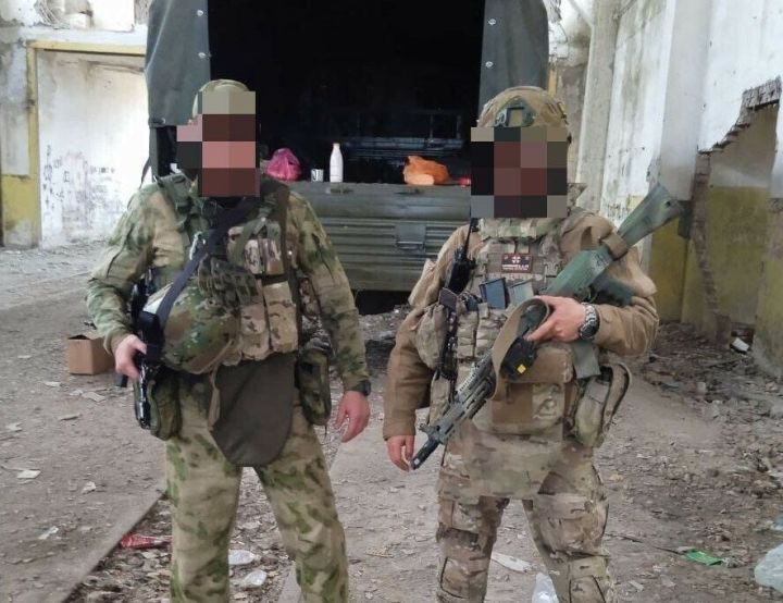 Матери бойца СВО вручили удостоверение боевых действий