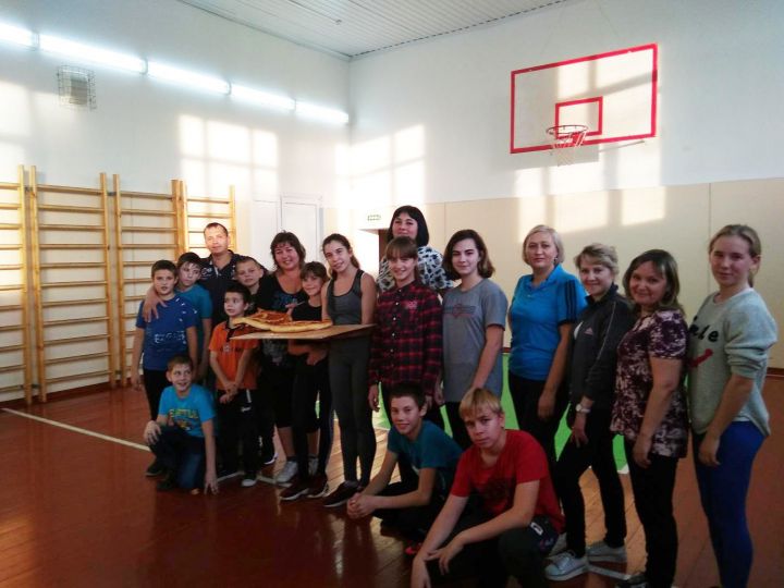 В Болгарской санаторной школе-интернате прошли соревнования по пионерболу