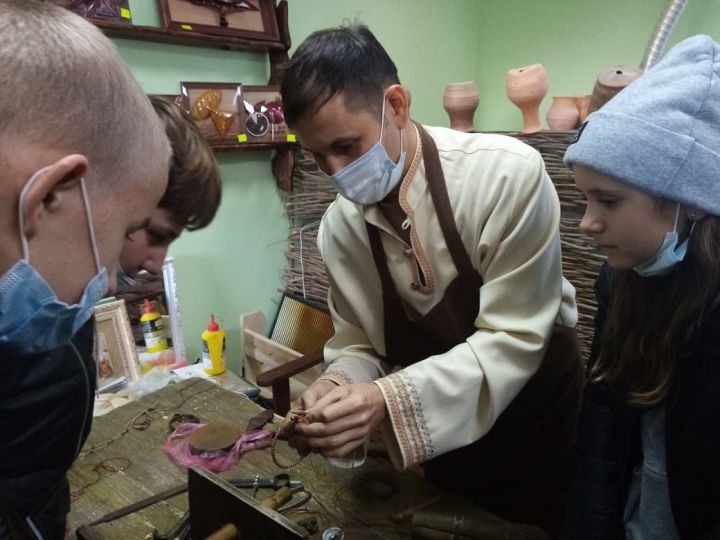 Бураковские старшеклассники посетили Болгарский музей-заповедник