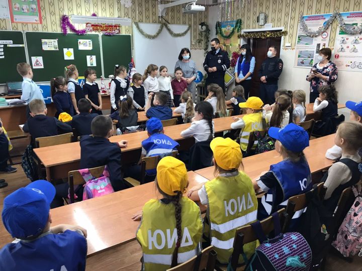 В Болгарской средней школе №1 прошли мероприятия по ПДД