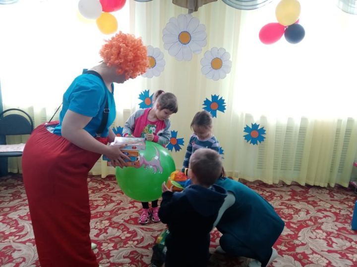 В Приволжском детском саду организовали развлекательную программу