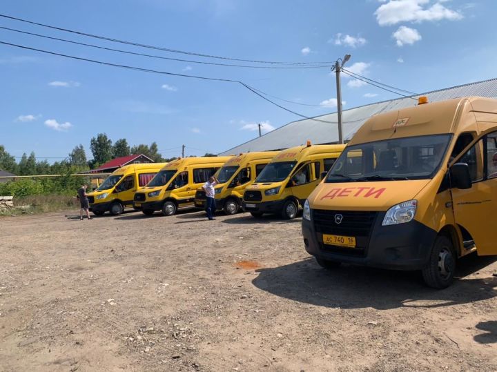 Сотрудники ГИБДД по Спасскому району провели проверку школьных автобусов 