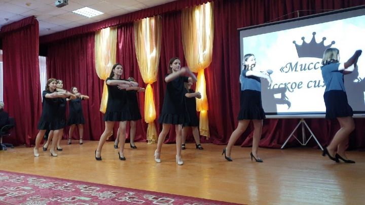 Во второй школе прошёл финал конкурса Мисс «Спасское сияние»