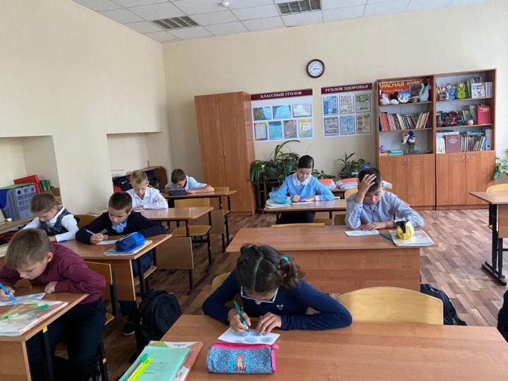 В рамках антикоррупционной недели в Болгарской санаторной школе-интернате проведены мероприятия