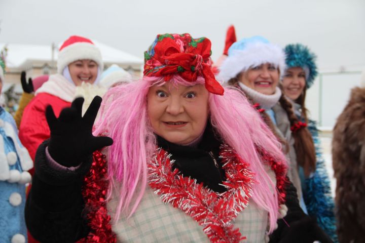 В Болгаре зажгли новогоднее настроение