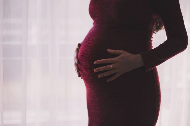 Более 10 тысяч беременных женщин Татарстана получают государственную поддержку