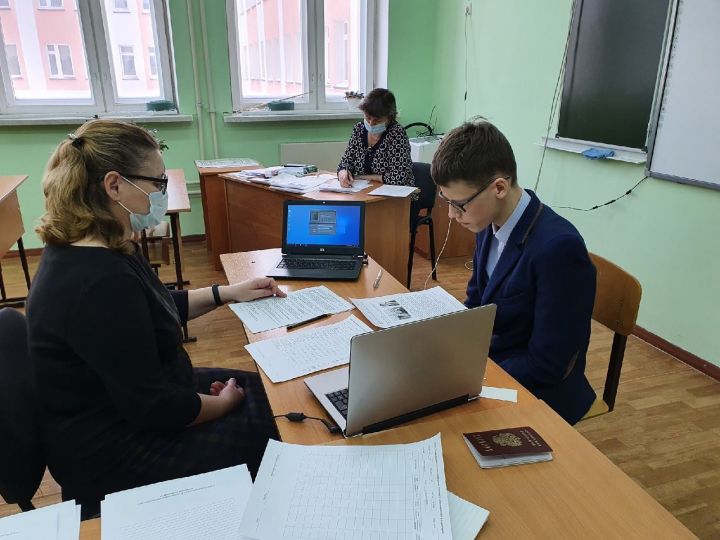 В школах Болгара и Спасского района прошли собеседования с девятиклассниками