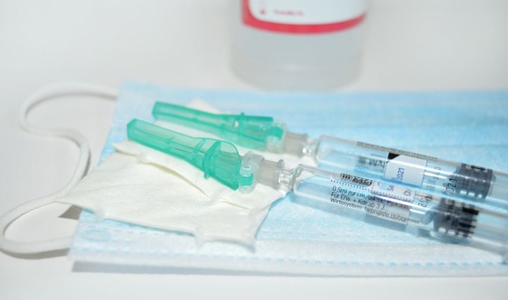 В Татарстане прививку от ковида сделали 1,5 тысячи подростков
