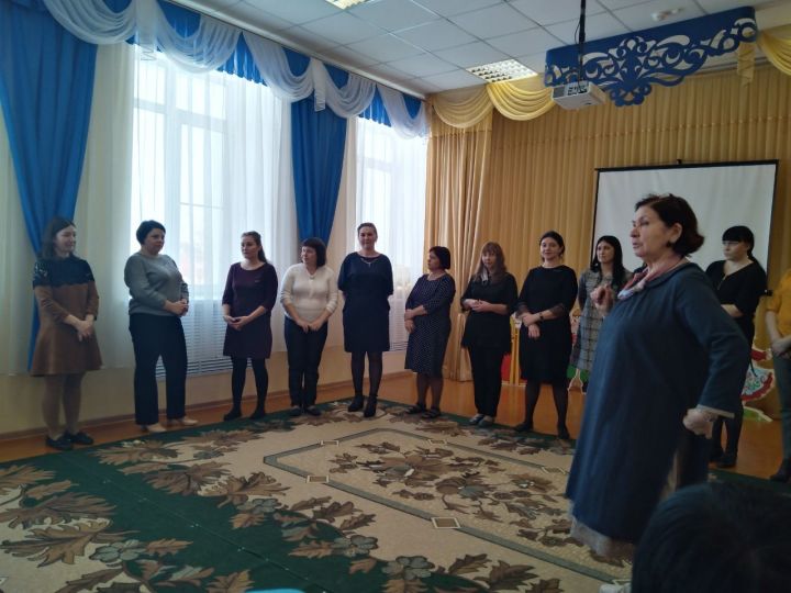Воспитатели Спасского района прошли курсы повышения квалификации по вопросам билингвального образования