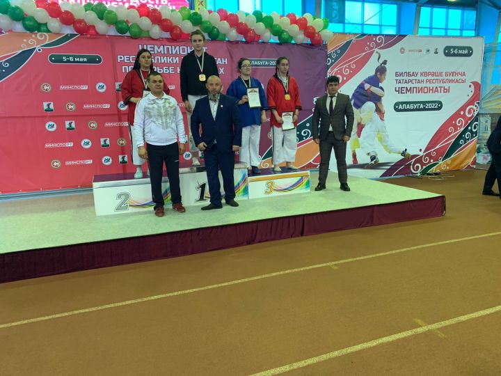 Спортсмены по борьбе на поясах Спасского района вернулись с соревнований с призовыми местами