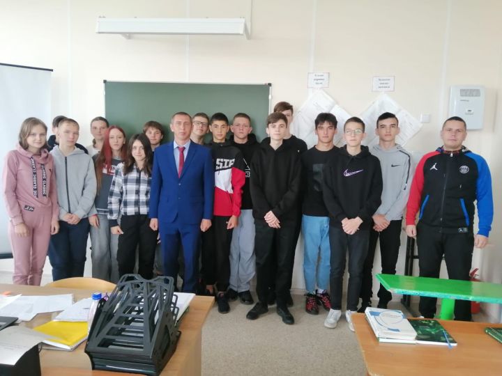 Директор «Форпоста» посетил Спасский техникум
