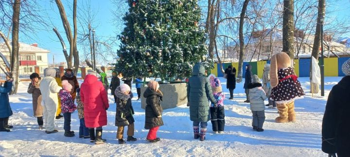 В центральном парке Болгара прошли «Зимние забавы»