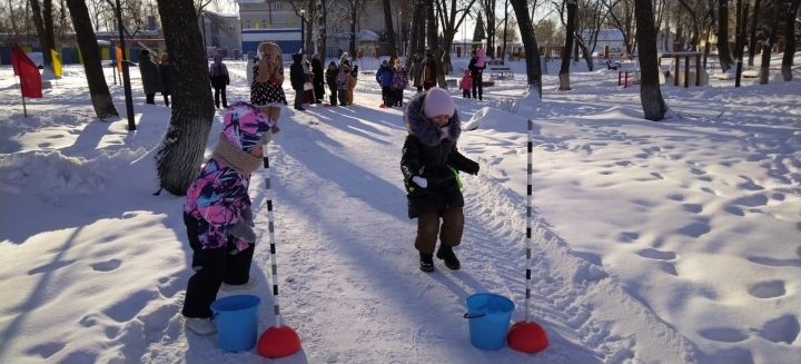 В центральном парке Болгара прошли «Зимние забавы»