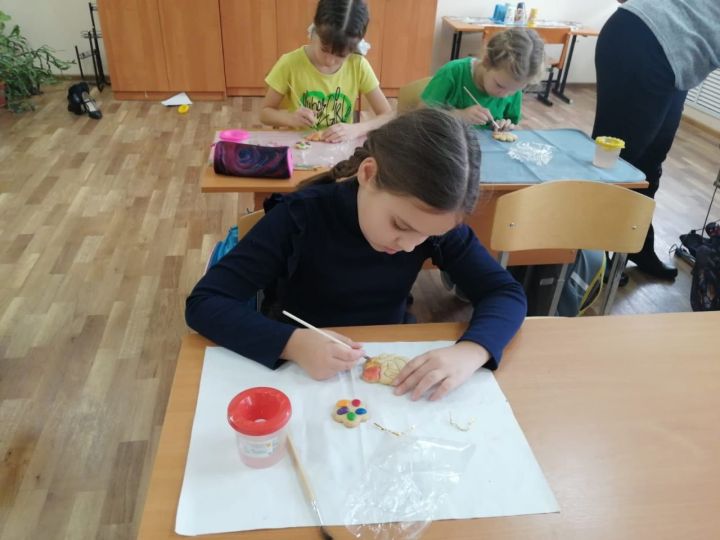 В Болгарской санаторной школе прошли профориентационные занятия