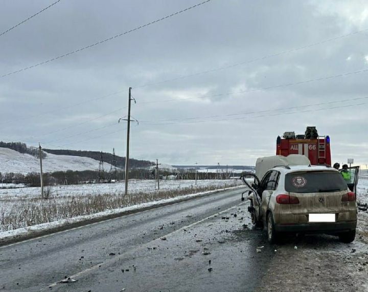 Татарстанцев призвали соблюдать осторожность на дорогах