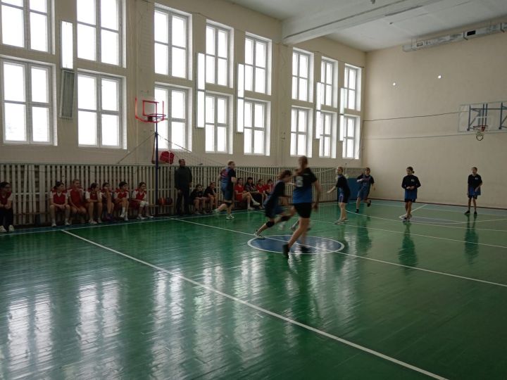 В Спасском районе прошли соревнования по баскетболу