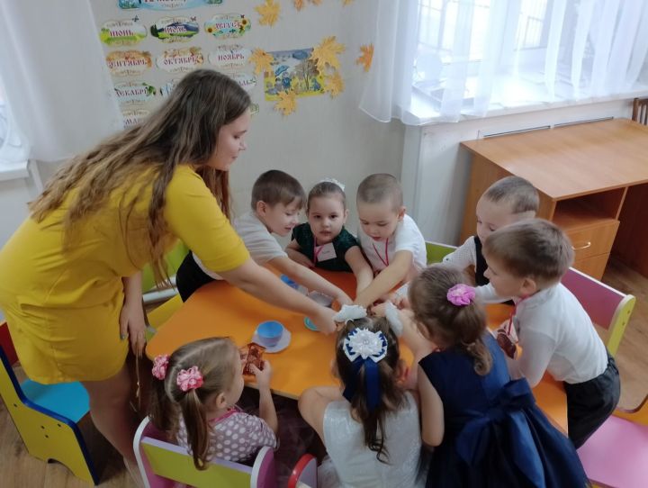 В детском саду «Антошка» прошёл муниципальный этап конкурса  «Я говорю и работаю на татарском  - 2023»