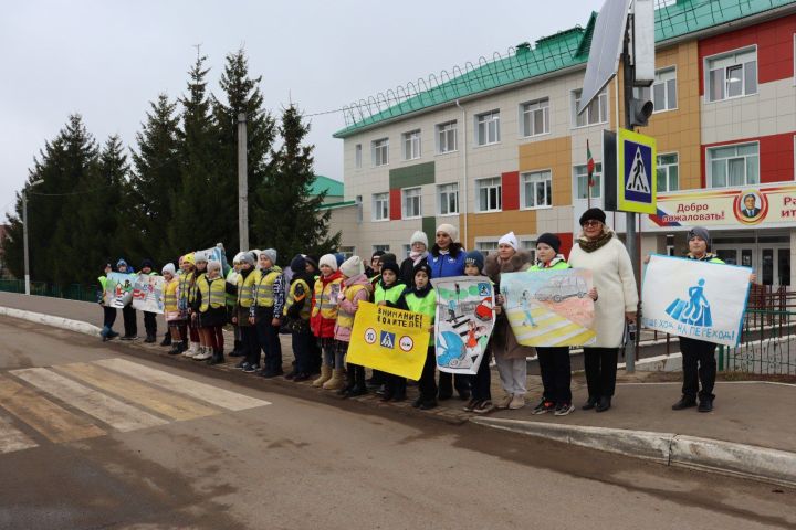 В Татарстане проходят акции в память жертвам ДТП