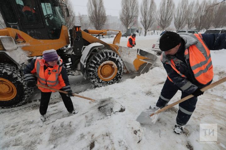 Для борьбы с гололёдом в Татарстане заготовлено 427 тысяч тонн песка