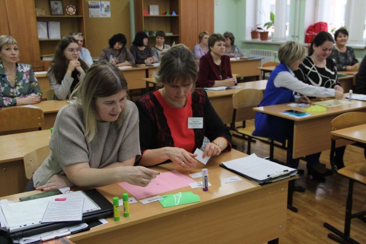 В Болгаре выбрали лучшего педагога
