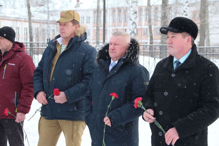 В Болгаре почтили память воинов-интернационалистов